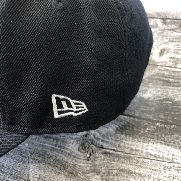 New Era x Yohji Yamamoto 9Forty Caps main image 4
